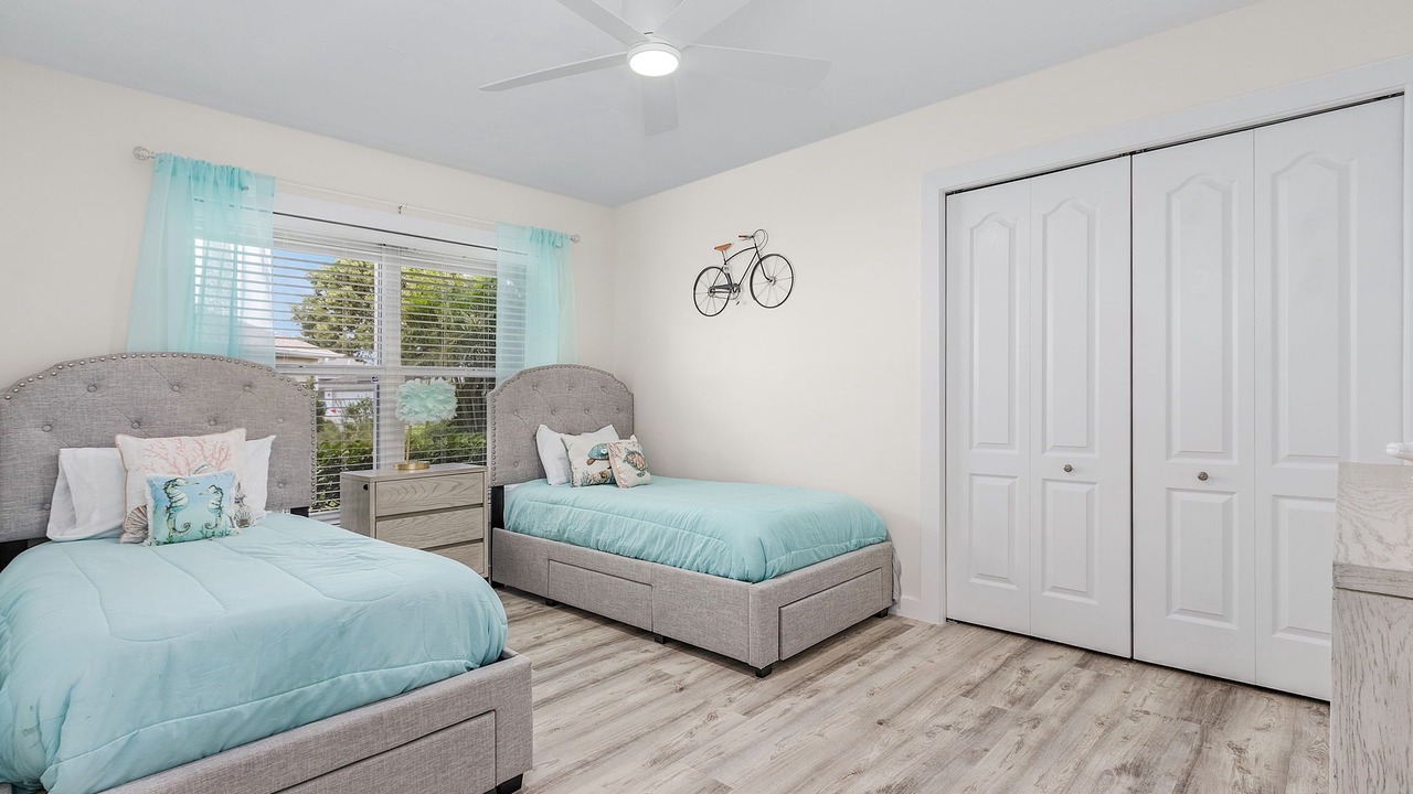 Photo of Bedroom in Crown Pointe