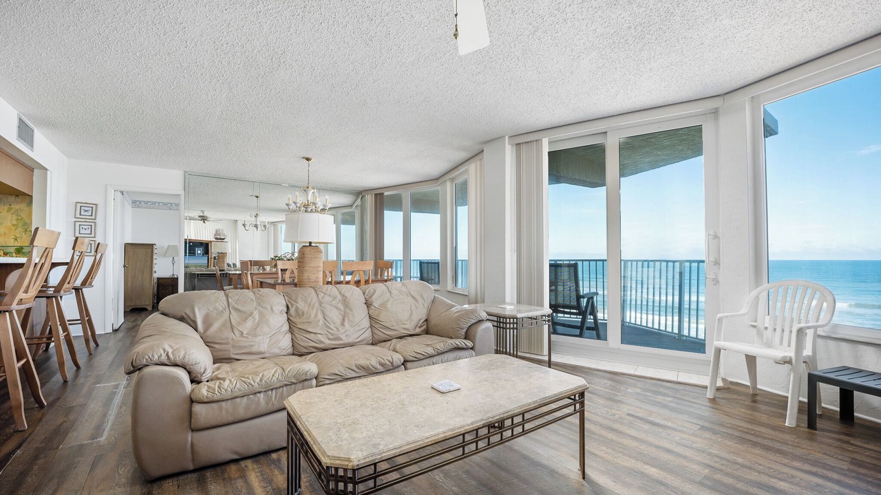 Photo of Livingroom in Daytona Beach Shores