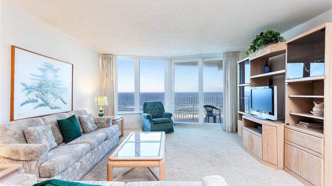 Photo of Livingroom in Daytona Beach Shores