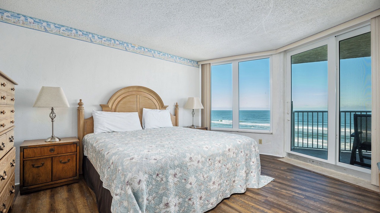Photo of Bedroom in Daytona Beach Shores