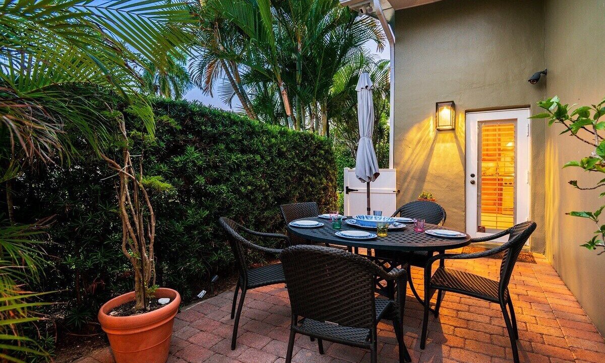 Photo of Outdoor in Pompano Isles