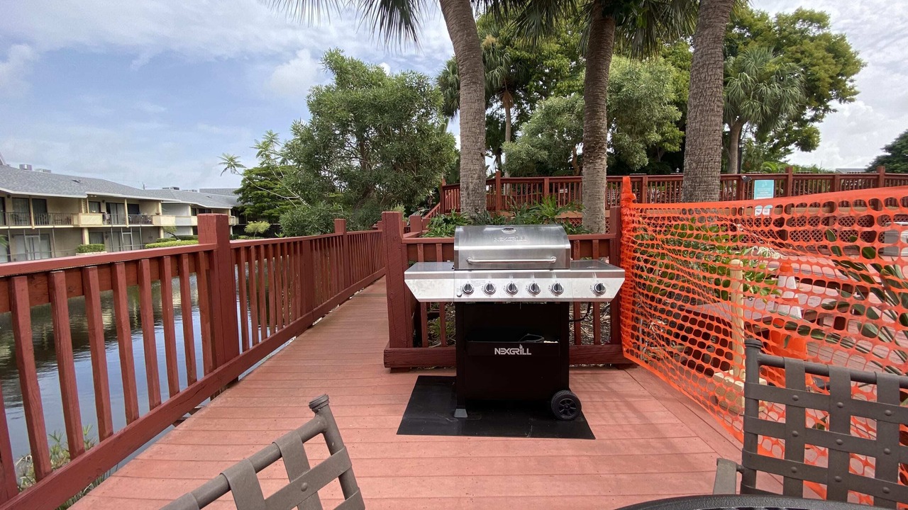 Photo of Patio Balcony in Park Shore