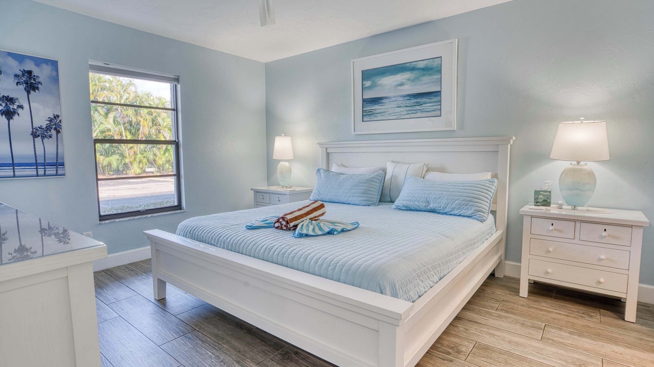 Photo of Bedroom in Park Shore