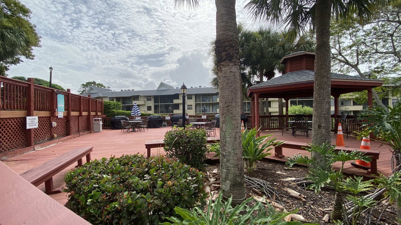 Photo of Patio Balcony in Park Shore