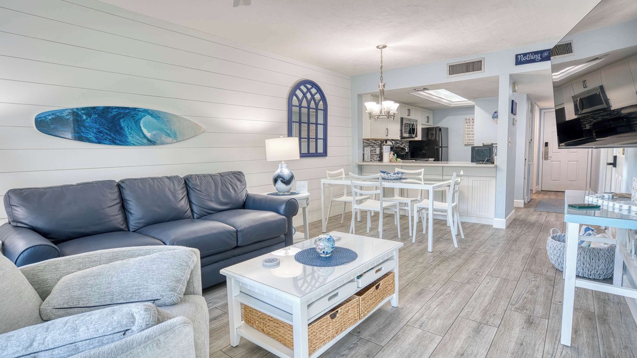 Photo of Livingroom in Park Shore