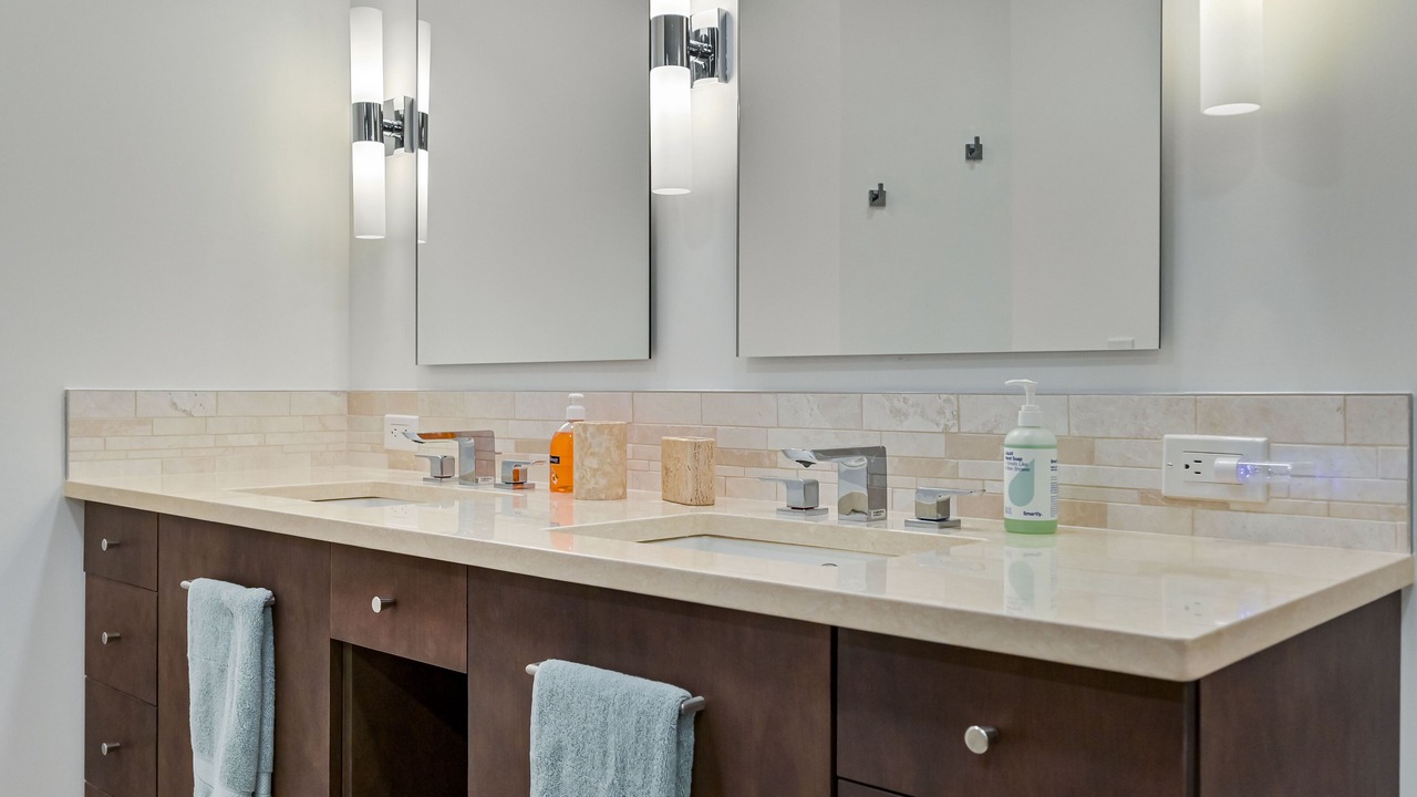 Photo of Bathroom in Estero