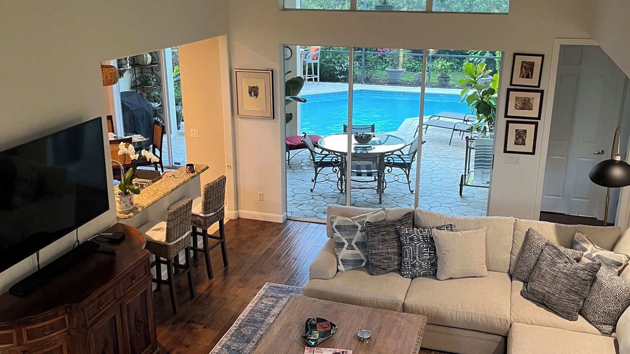 Photo of Livingroom in North Naples