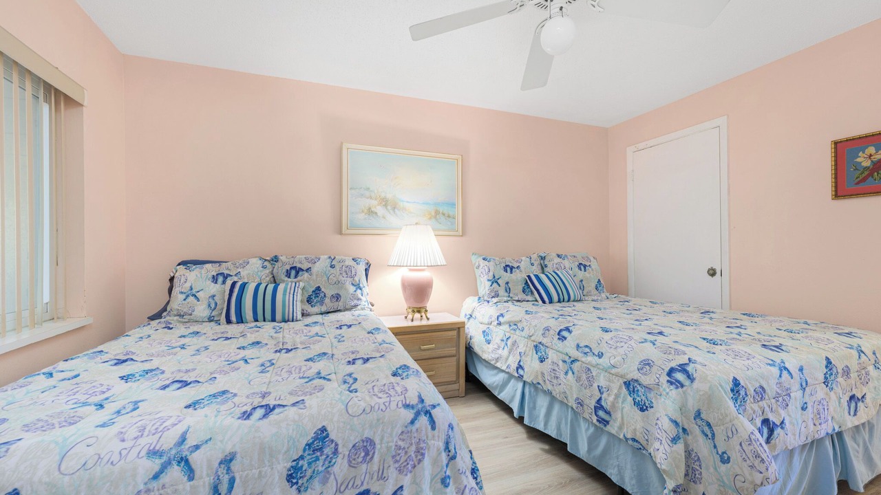 Photo of Bedroom in Crescent Beach
