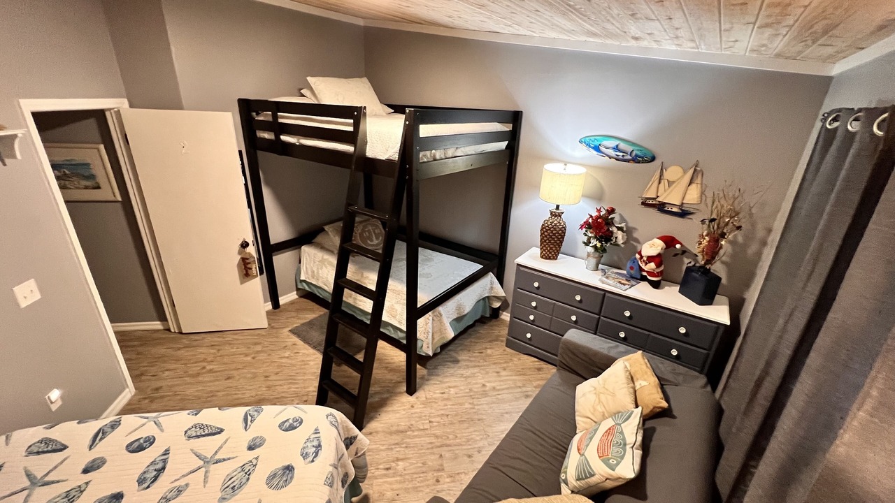 Photo of Bedroom in Crystal River