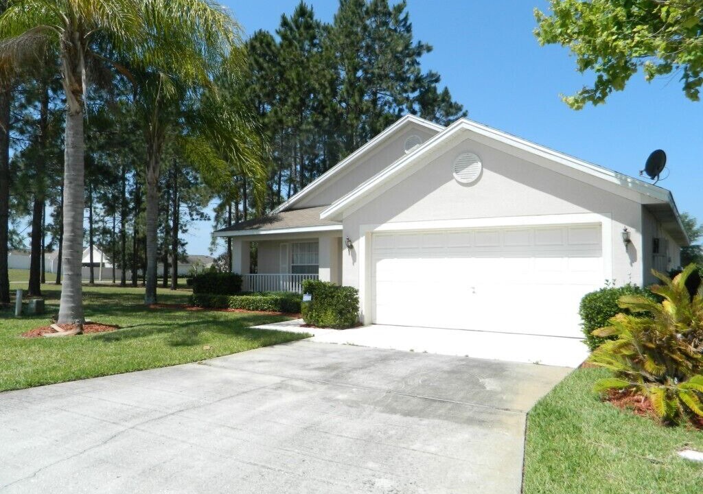 Photo of Others in Florida Pines