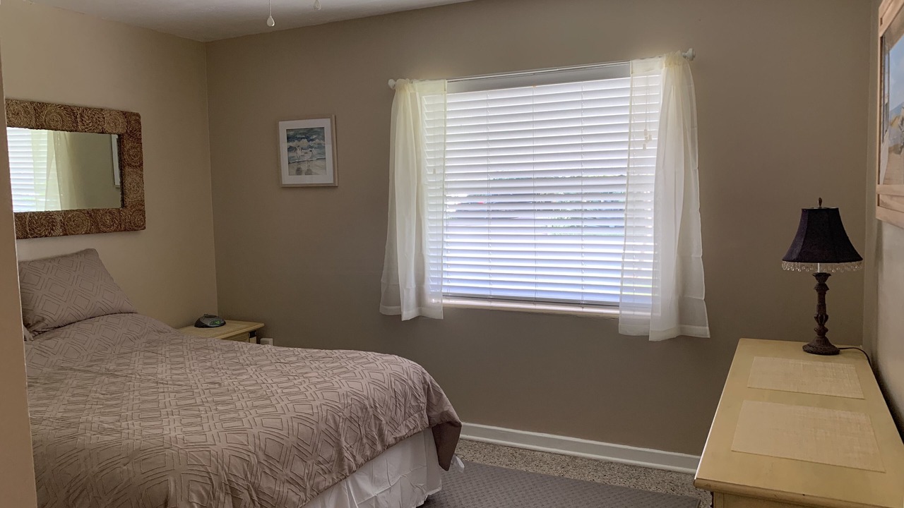 Photo of Bedroom in Riviera Beach