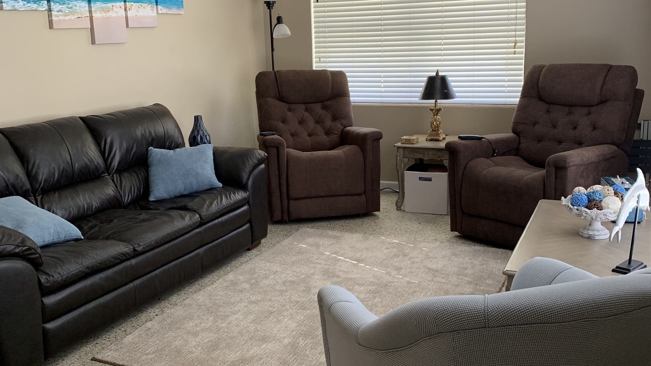 Photo of Livingroom in Riviera Beach