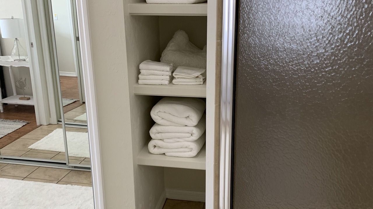 Photo of Bathroom in Suwannee