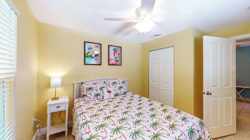 Photo of Bedroom in Laurel
