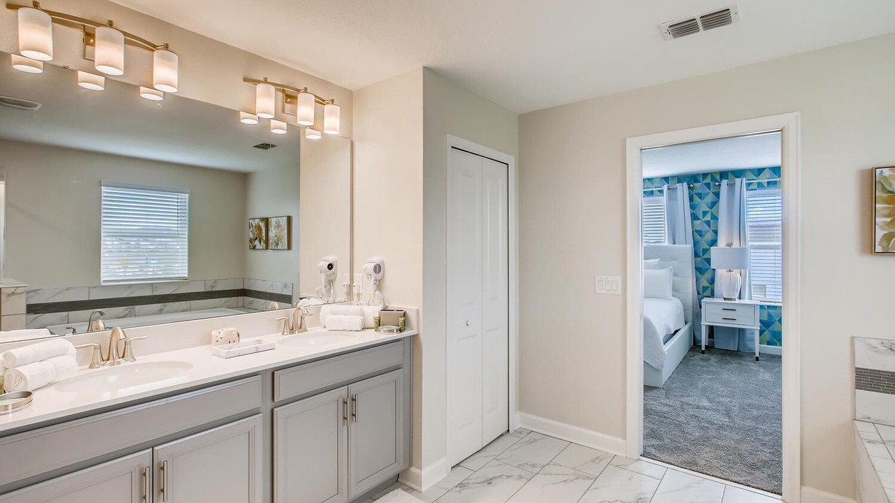 Photo of Bathroom in Four Corners