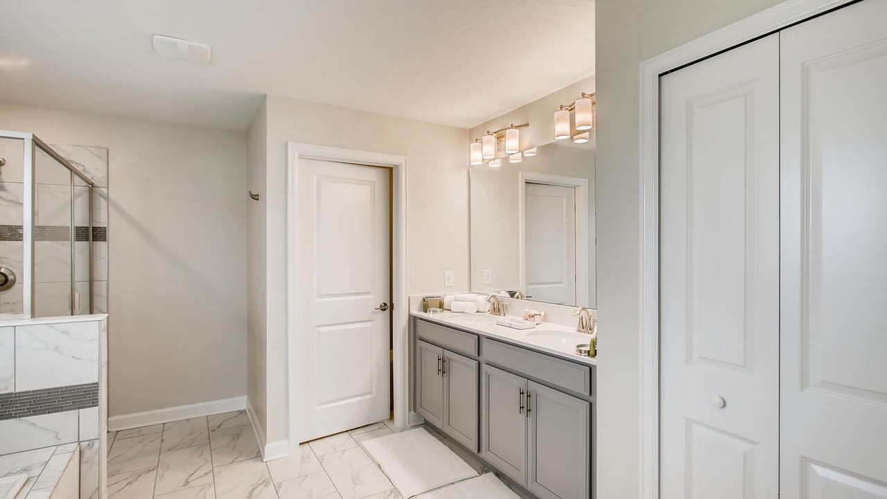 Photo of Bathroom in Four Corners