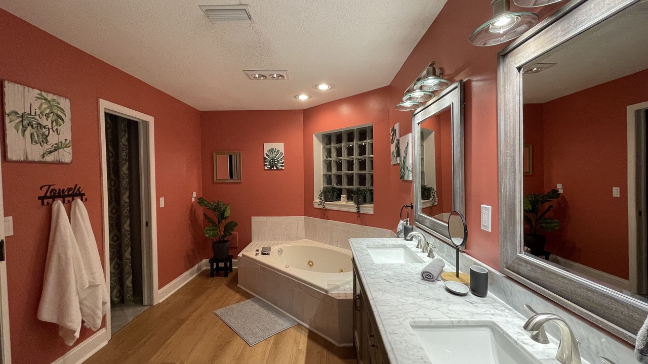 Photo of Bathroom in Palm Harbor