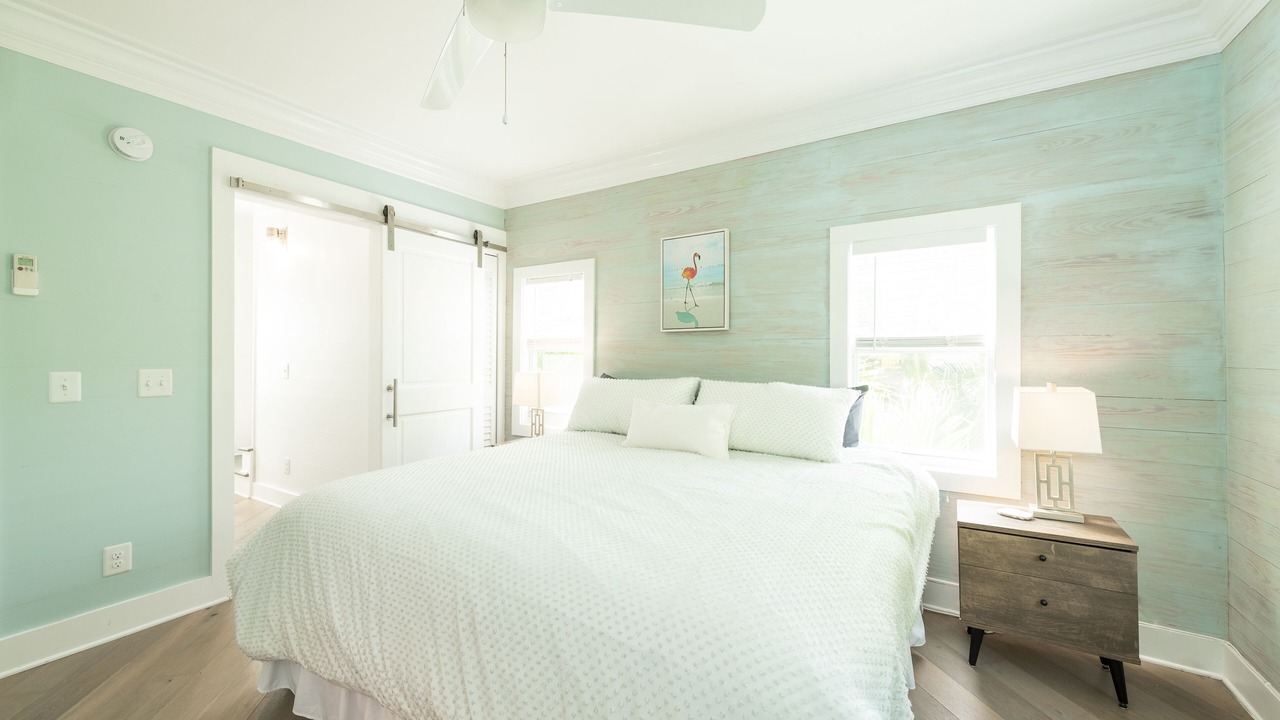 Photo of Bedroom in Historic Seaport
