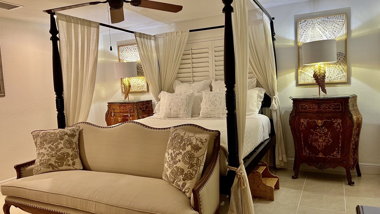 Photo of Bedroom in Palm River Estates