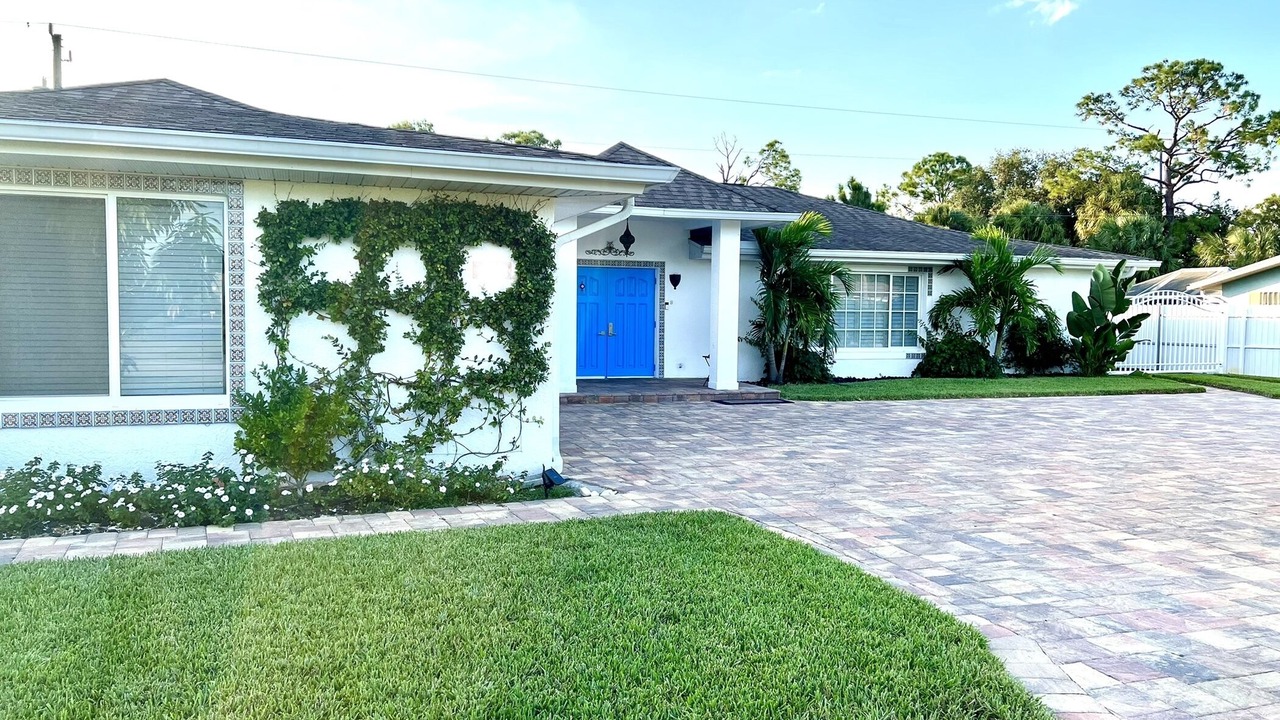 Photo of Outdoor in Palm River Estates