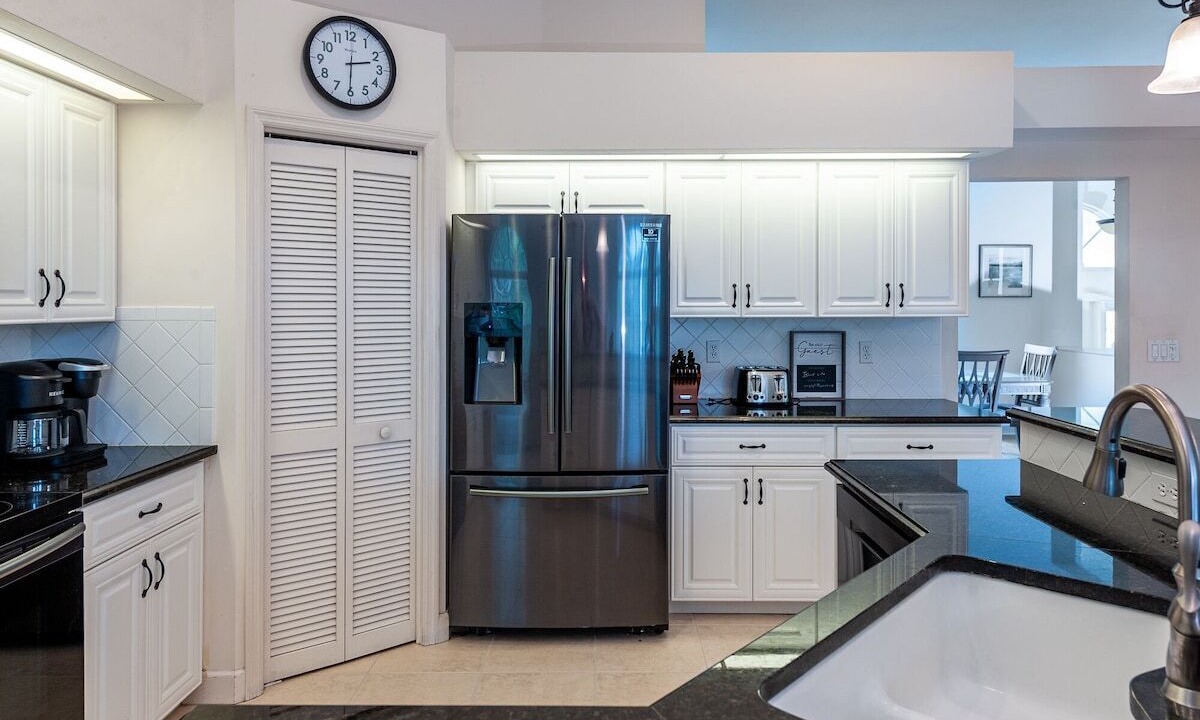 Photo of Kitchen in Beachview Country Club Estates