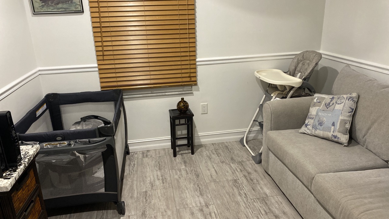 Photo of Livingroom in Interchange Square