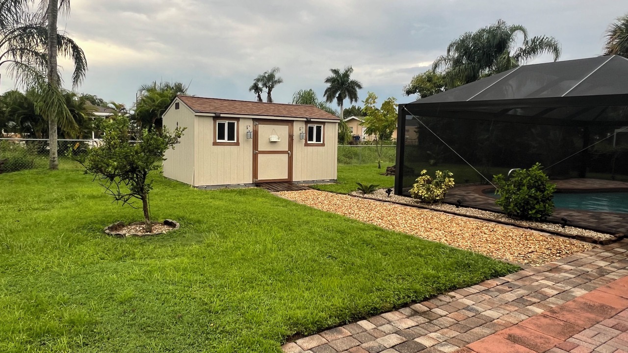 Photo of Outdoor in Cypress Lakes Estates