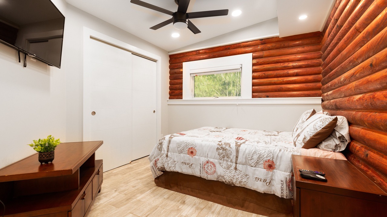 Photo of Bedroom in Jupiter Farms