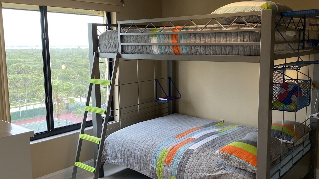 Photo of Bedroom in Melbourne Beach