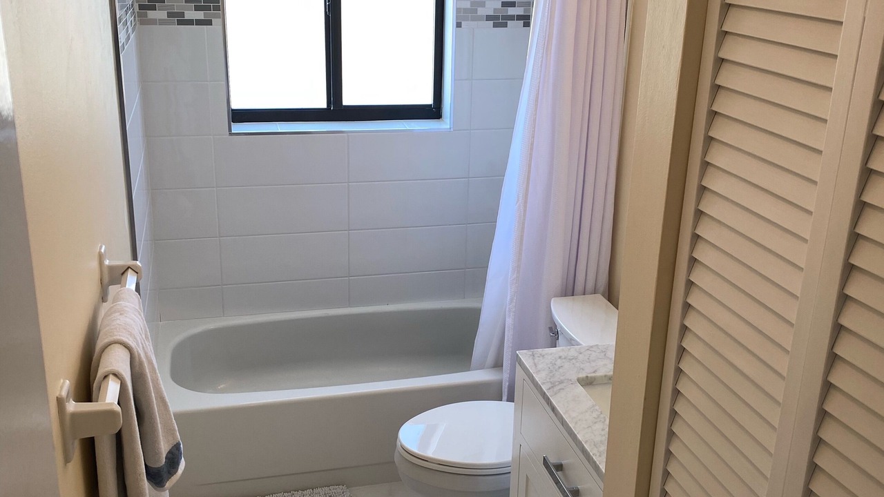 Photo of Bathroom in Melbourne Beach