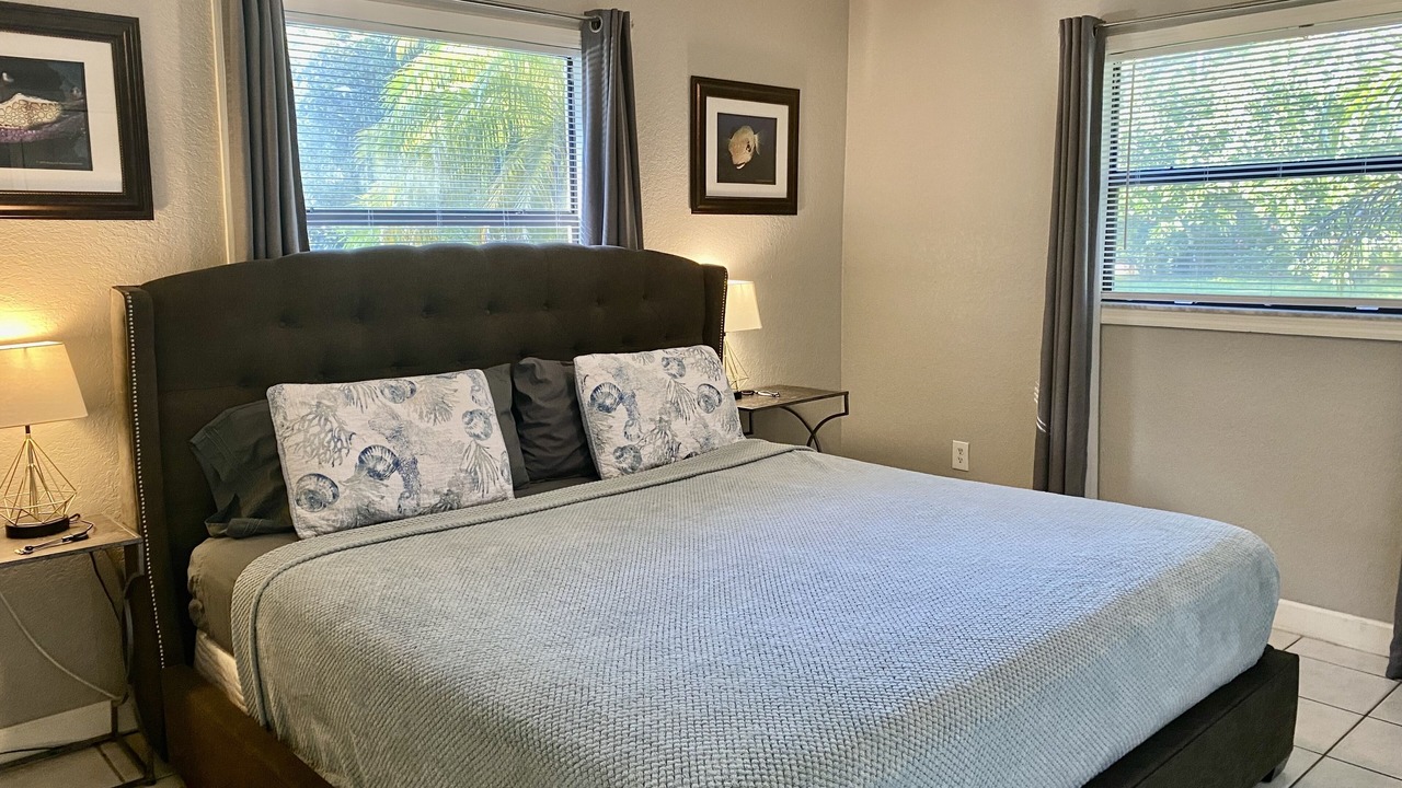 Photo of Bedroom in Cooper City