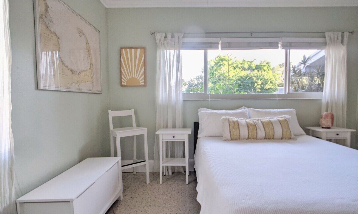 Photo of Bedroom in Middle River Terrace