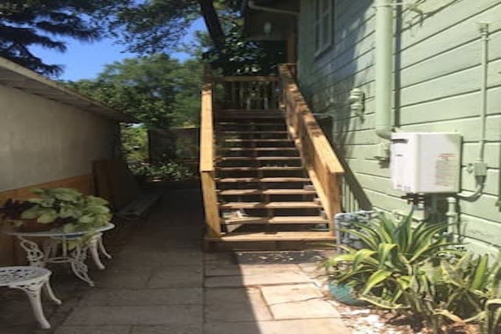 Photo of Outdoor in Historic Uptown