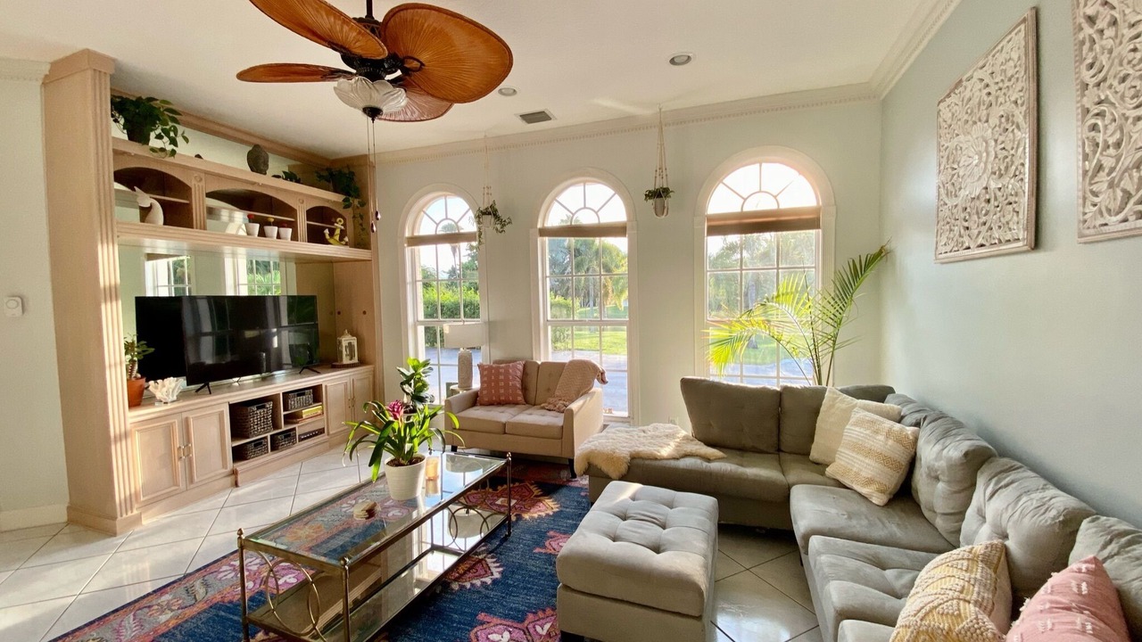 Photo of Livingroom in Palm Beach Country Estates