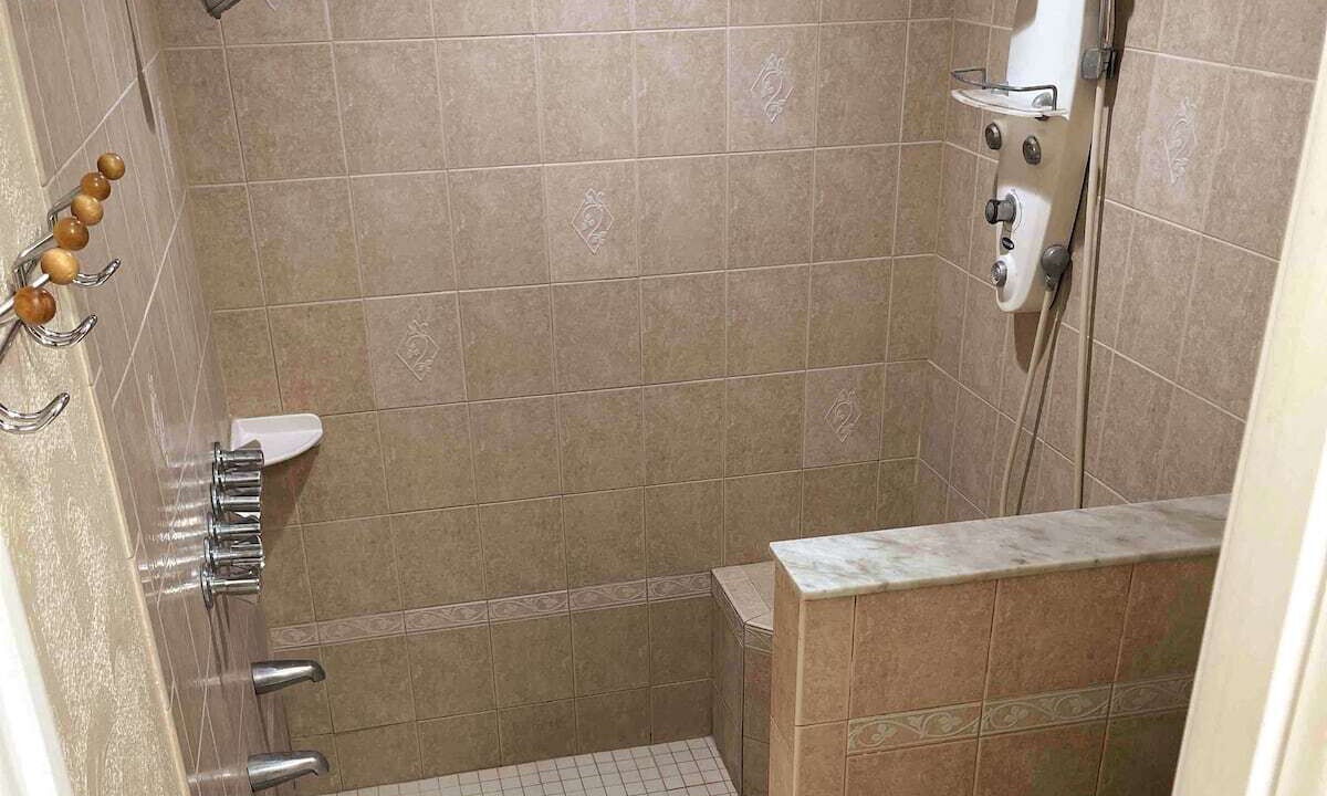 Photo of Bathroom in Orlovista
