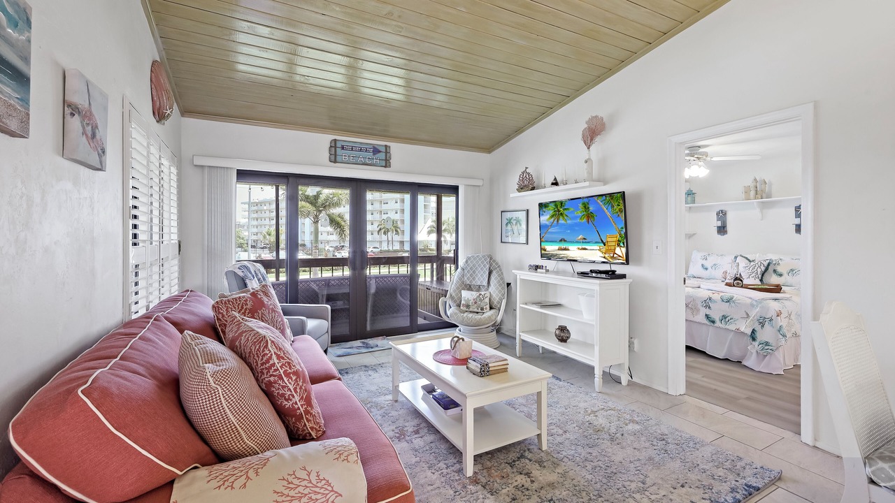 Photo of Livingroom in Marco Island