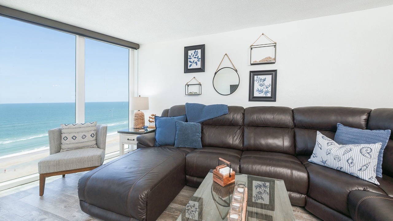 Photo of Livingroom in Daytona Beach Shores