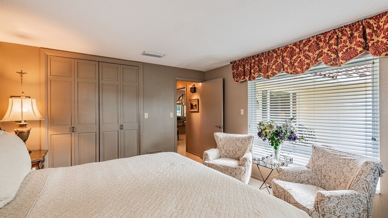 Photo of Bedroom in Baywood Village