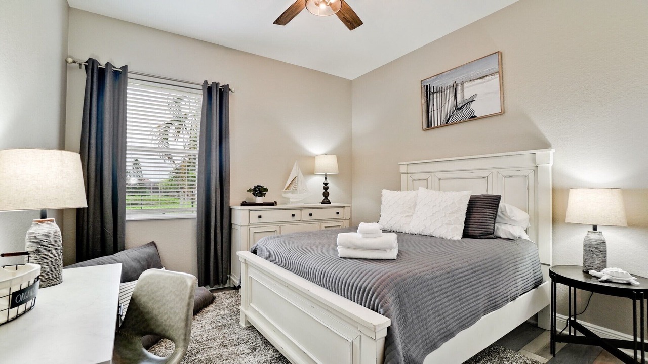 Photo of Bedroom in Trailer Estates