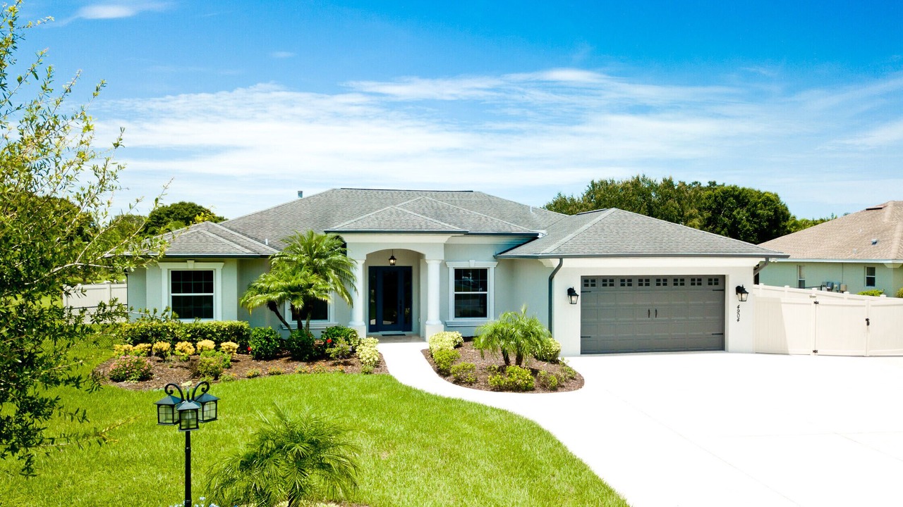 Photo of Outdoor in Trailer Estates