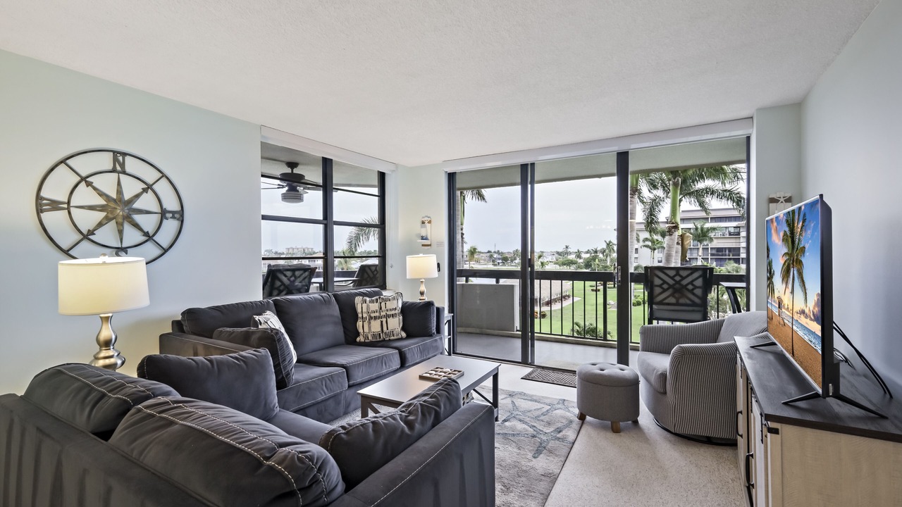 Photo of Livingroom in Marco Island