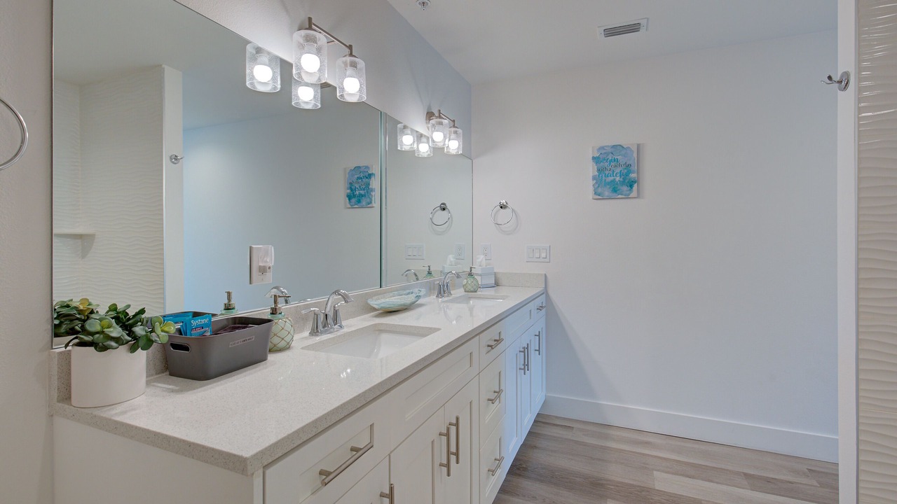 Photo of Bathroom in Madeira Beach