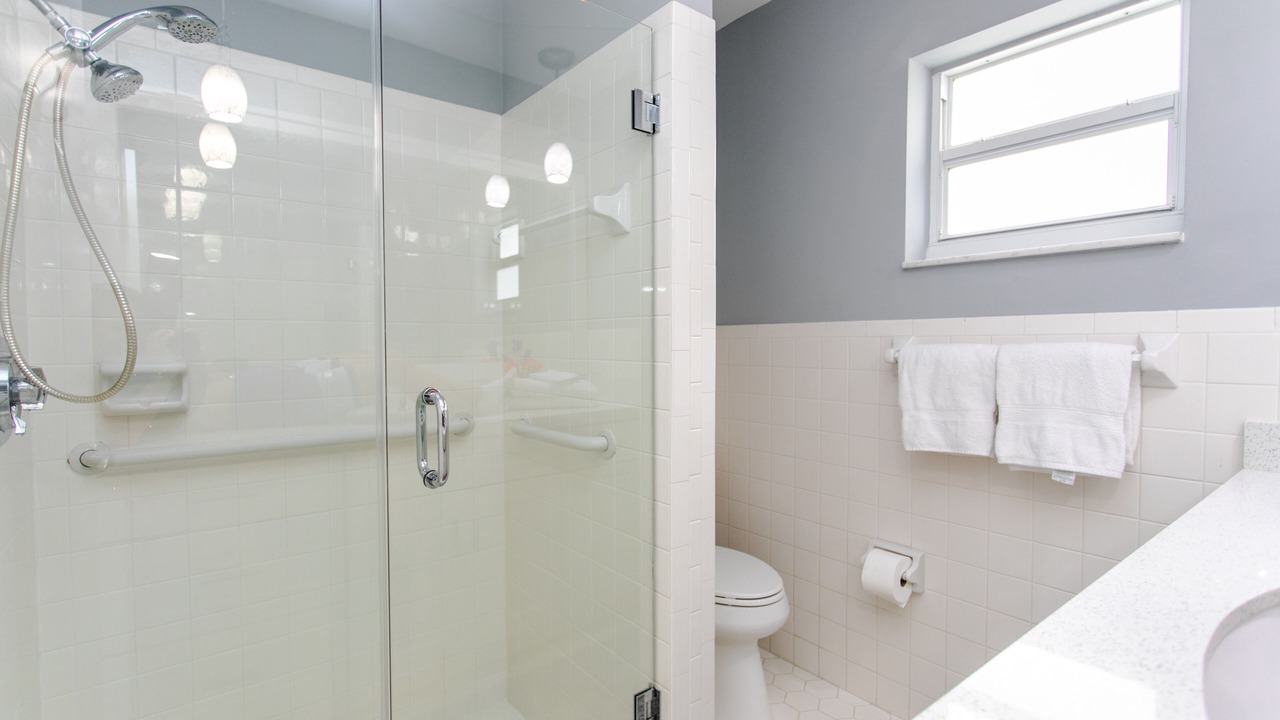 Photo of Bathroom in Dania Beach