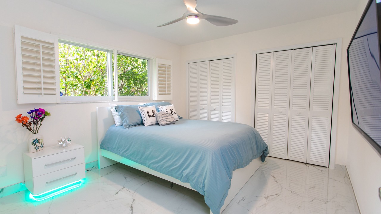 Photo of Bedroom in Dania Beach