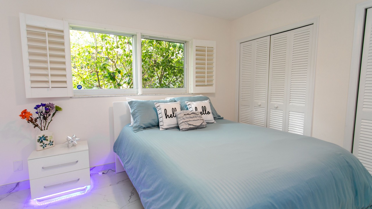 Photo of Bedroom in Dania Beach