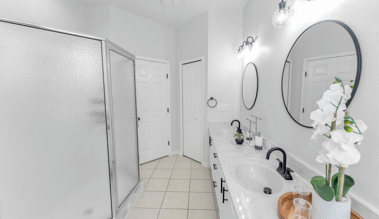 Photo of Bathroom in Calabay Parc