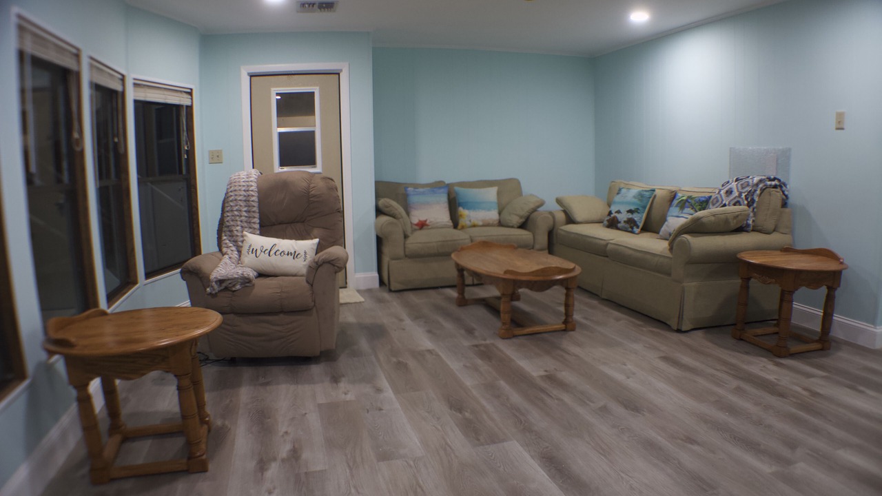 Photo of Livingroom in Saint James City