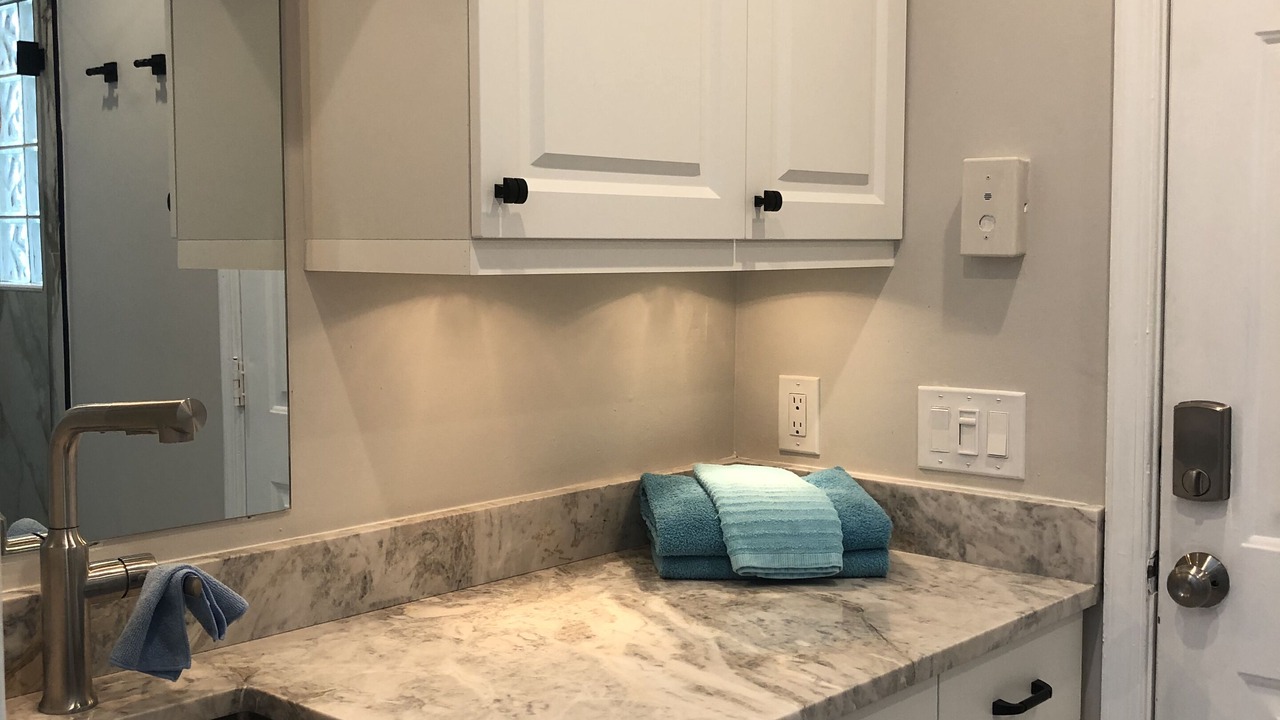Photo of Bathroom in Greenview Shores
