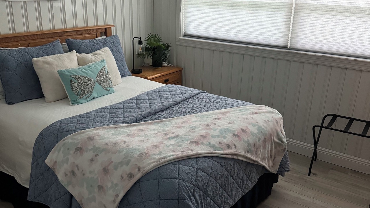Photo of Bedroom in Seacoast Shores