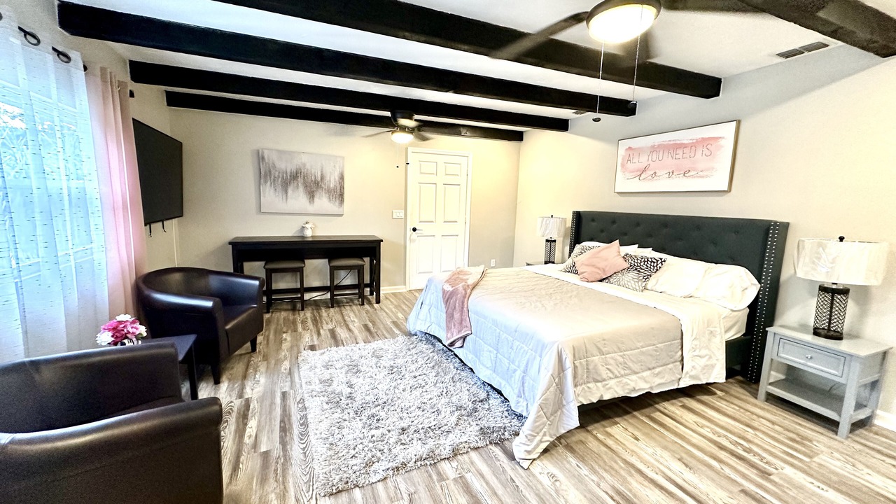 Photo of Bedroom in Seminole